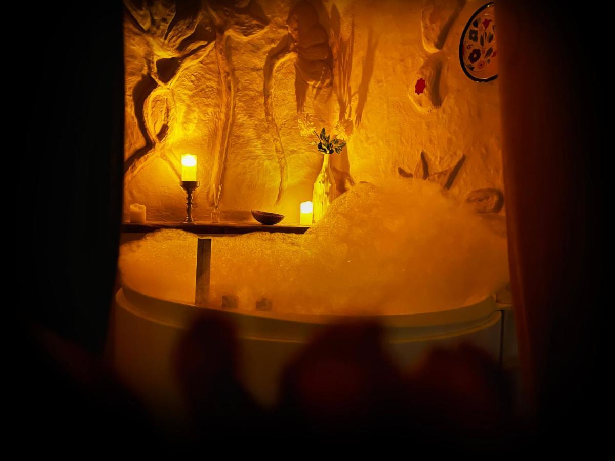 منزل الضيف بامبانيرا  في Casas Cueva El Castano المظهر الخارجي الصورة