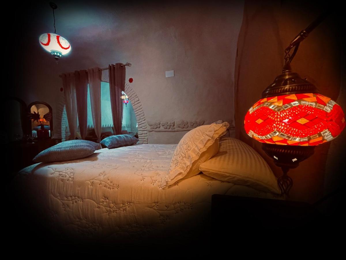 منزل الضيف بامبانيرا  في Casas Cueva El Castano المظهر الخارجي الصورة