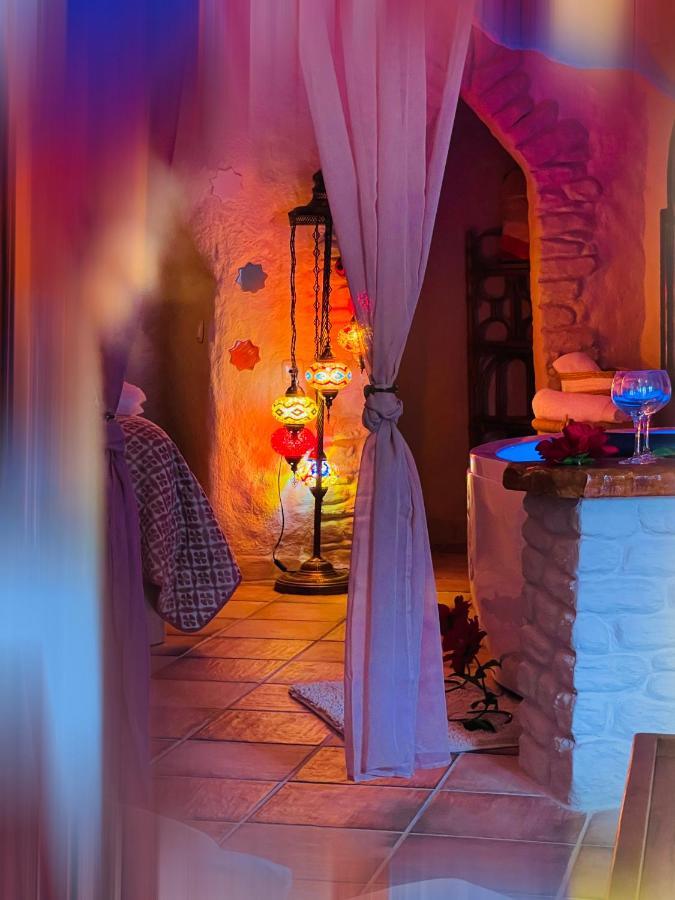 منزل الضيف بامبانيرا  في Casas Cueva El Castano المظهر الخارجي الصورة